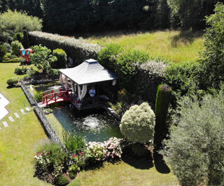  Maison � vendre 12 pi�ces 342 m�