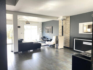  Maison à vendre 7 pièces 208 m²