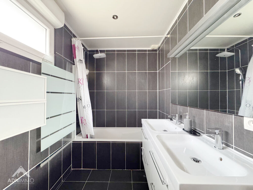  vendre  Maison Saint-Genis-Pouilly (01630)