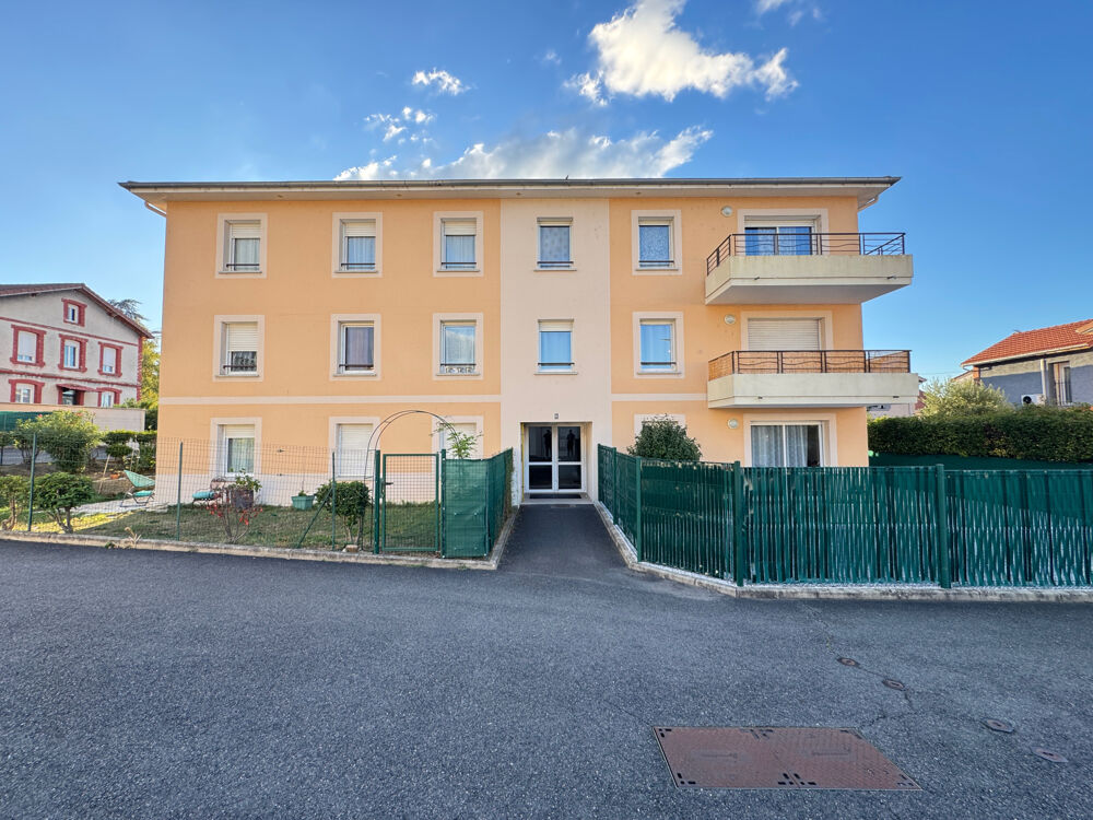 Vente Appartement Appartement T3 73 m2, résidence sécurisée avec balcon et garage. Andrezieux boutheon