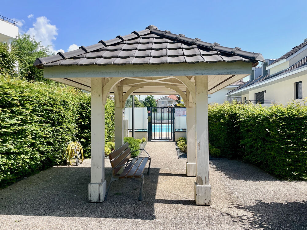 à vendre  Appartement Divonne-les-Bains (01220)