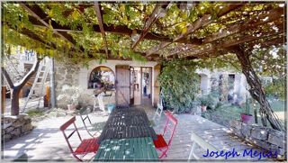  Maison � vendre 11 pi�ces 332 m�