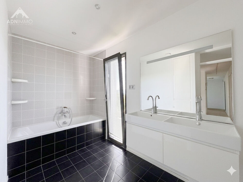 � vendre  Maison Saint-Genis-Pouilly (01630)