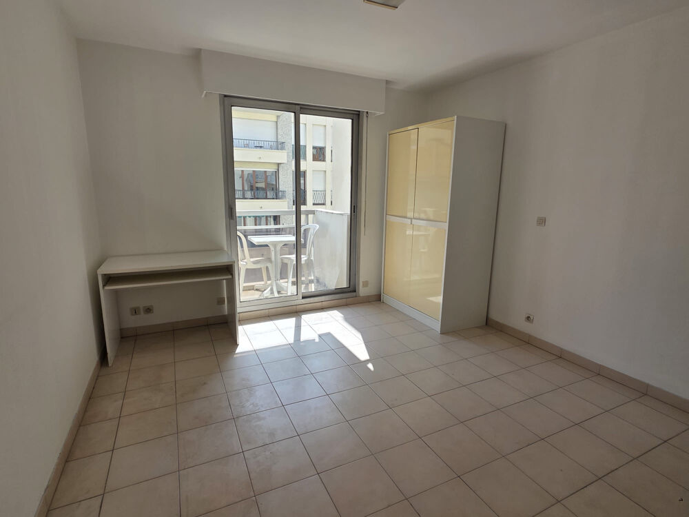 Vente Appartement OPPORTUNITÉ RARE À NICE   QUARTIER LIBÉRATION Nice