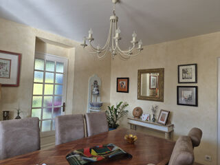  Propri�t�/ch�teau � vendre 8 pi�ces 205 m�