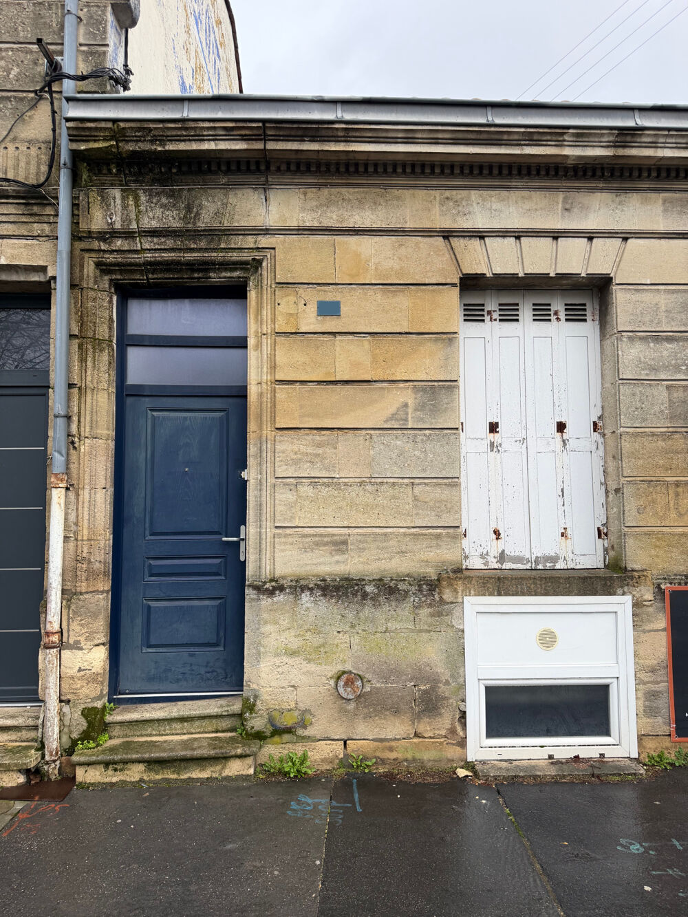 Vente Maison Maison à rénover de 70m2 sur parcelle d'environ 100m2 Begles