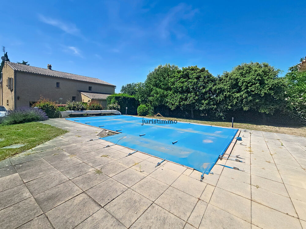 Vente Maison Charmante maison soignée de 208 m2 sur 1800m2 de terrain avec piscine et logement indépendant Richerenches