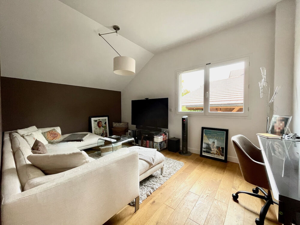 � vendre  Maison Divonne-les-Bains (01220)