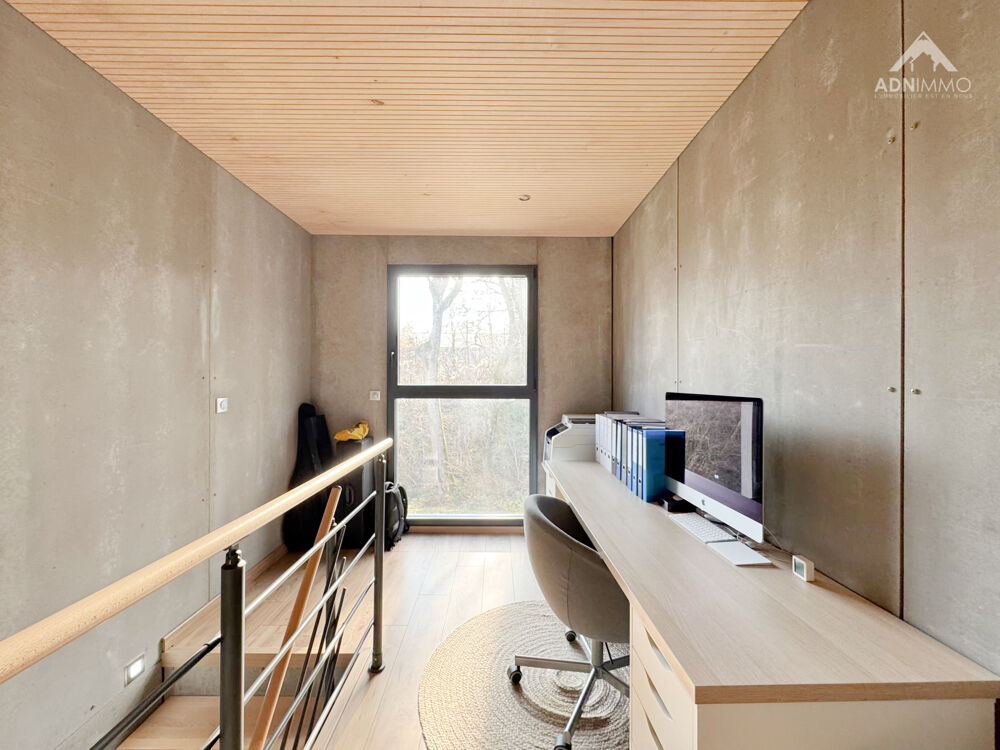 � vendre  Maison P�ron (01630)