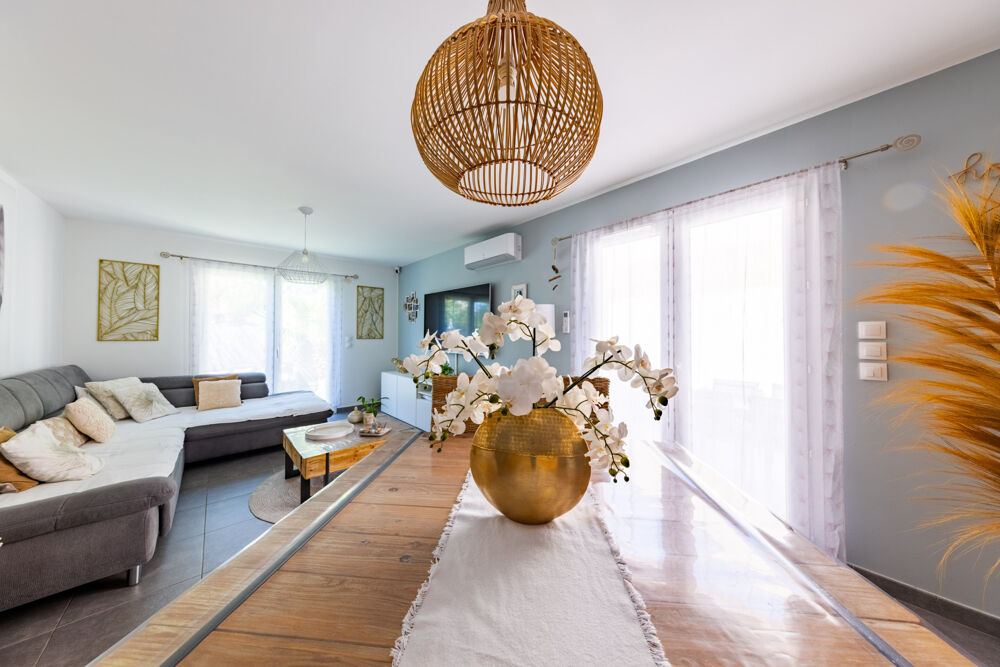 Restinclières - Villa contemporaine de plain-pied 85 M2- 3 Chambres - Piscine