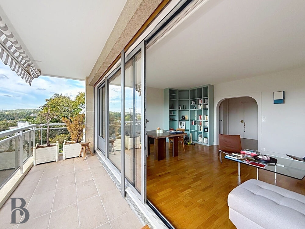 Vente Appartement Très bel appartement rénové, au cœur de Montmorency - Balcon, parking et cave Montmorency