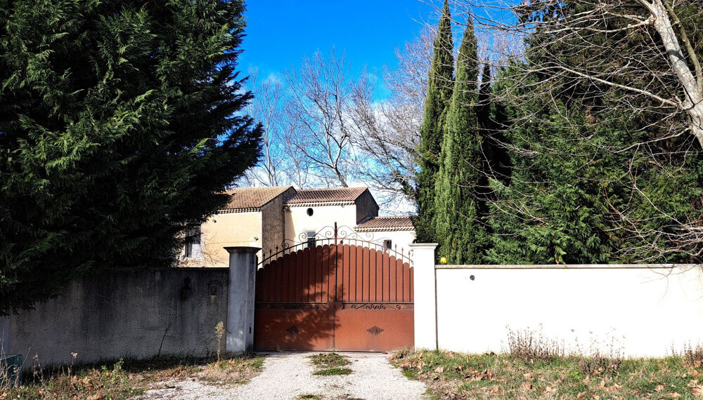 Vente Maison Mas Provencal  - Un potentiel rare à Althen des Paluds Althen des paluds