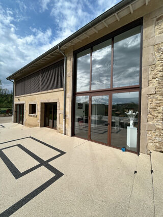  Maison � vendre 9 pi�ces 248 m�