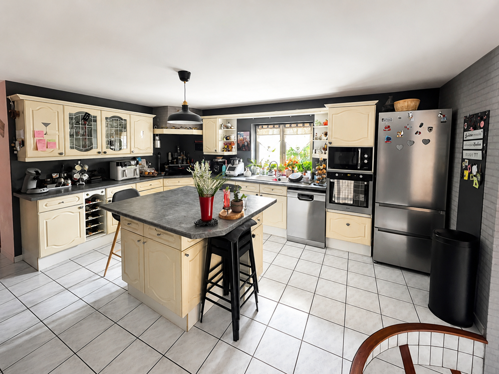 Vente Maison FERME 5CH+GARAGE+PISICINE St etienne sur chalaronne