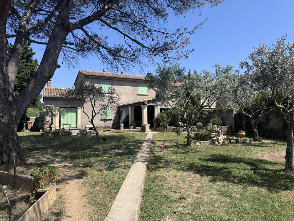 Vente Maison Propriété familiale avec deux logements indépendants et dépendances Cavaillon