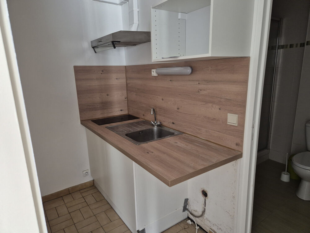 Location Appartement Agréable et spacieux Studio au cœur du centre-ville Le mesnil st denis