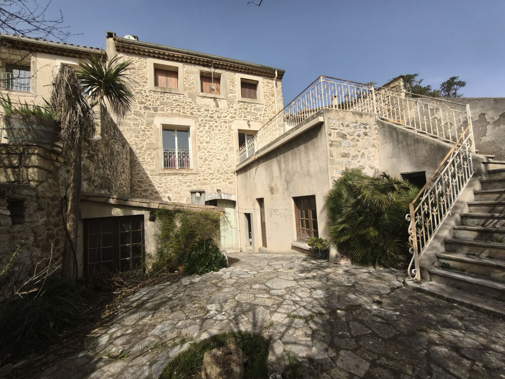 Maison Vigneronne R+2 de 230m2 avec garage de 120m2 et jardin de 400m2