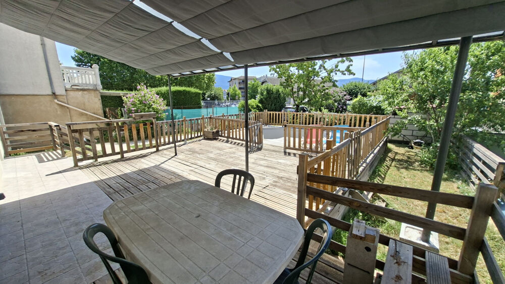 - Maison avec piscine au centre-ville -