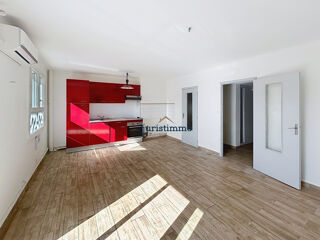 Vente Appartement Appartement T3 avec balcon et cave   Centre-ville de Bollène Bollene