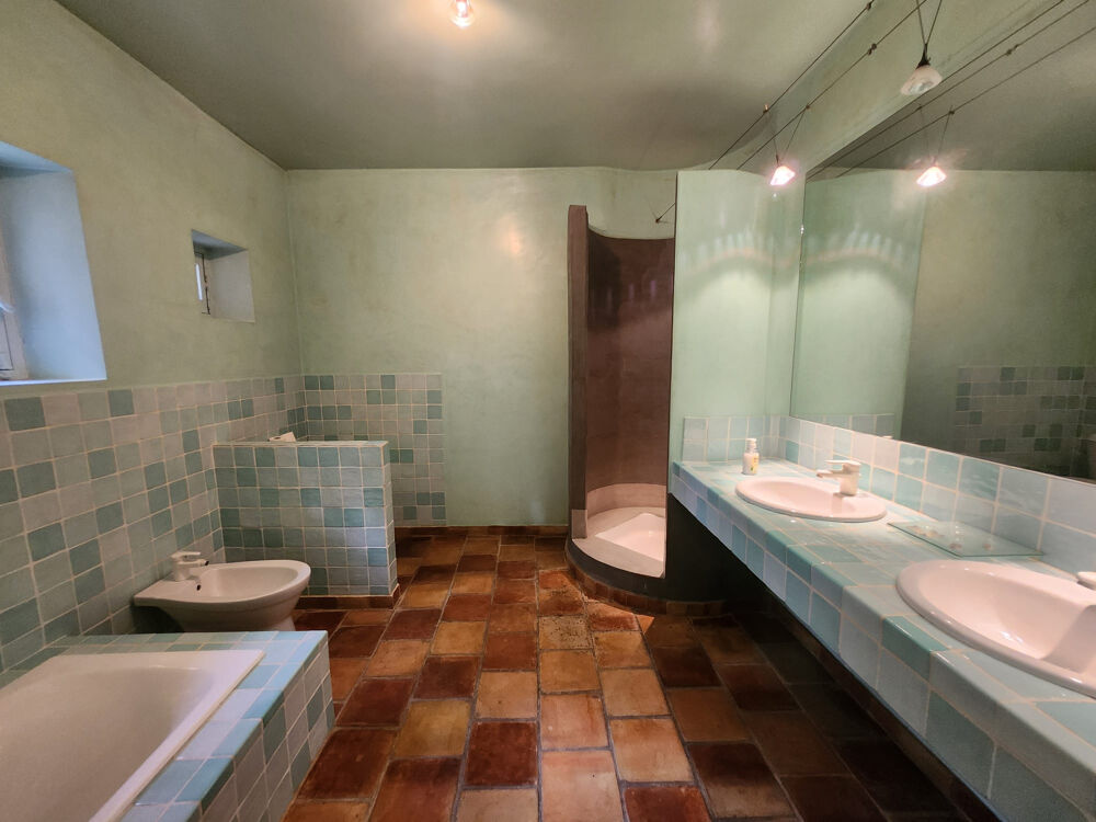 � vendre  Maison Aubagne (13400)