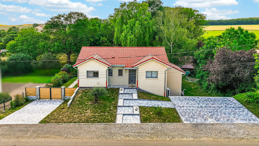 Superbe individuelle contemporaine, 4 ch, de 160 m2, espace spa avec vue forêt