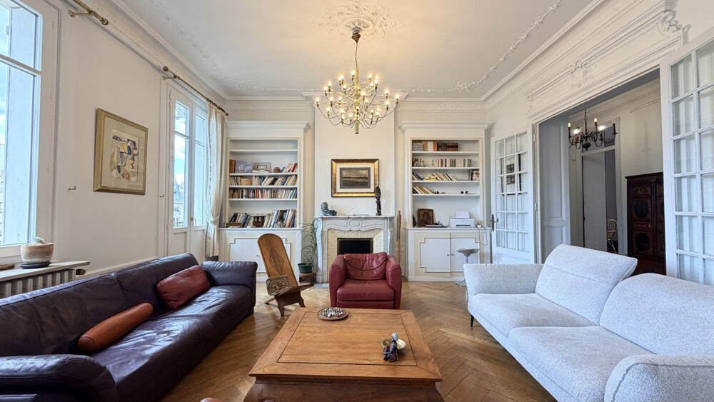 Vente Appartement Magnifique appartement bourgeois de 178m2 de type F7 quartier Libération St etienne