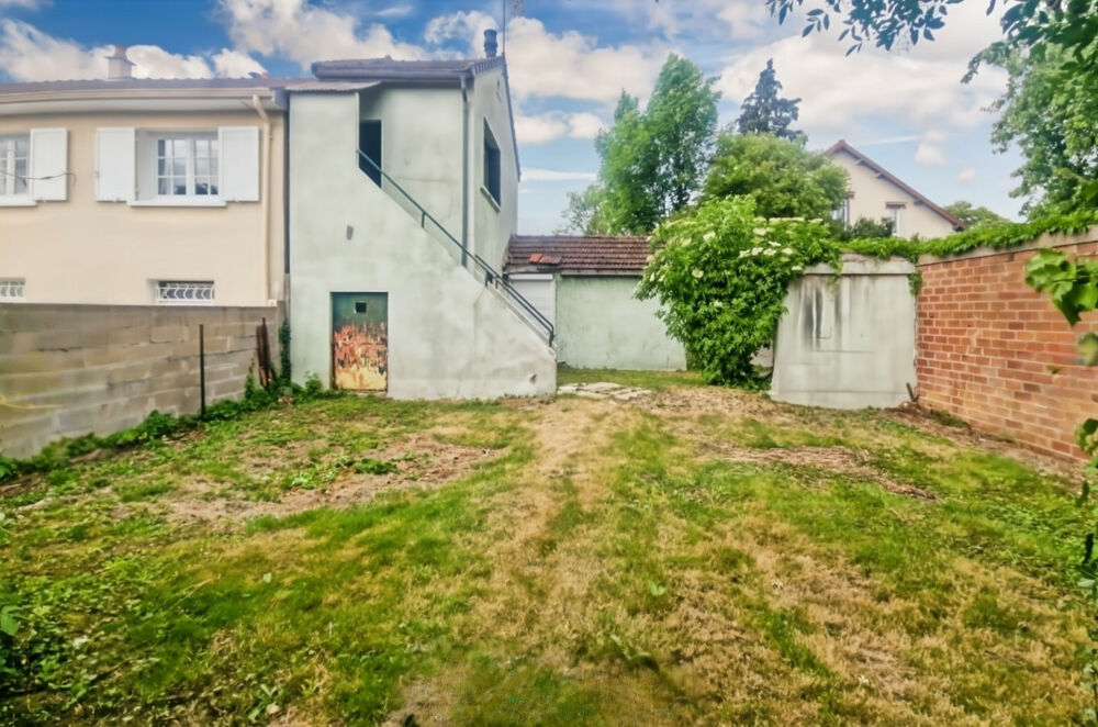 Vente Terrain PONTAULT COMBAULT - TERRAIN CONSTRUCTIBLE DE 403M2 VIABILISÉ - QUARTIER DU BOUQUET Pontault combault