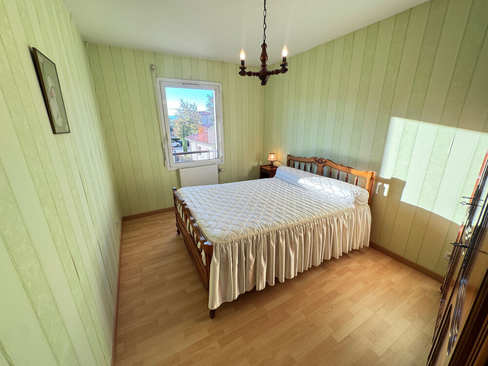 Vente Appartement Appartement T3 73 m2, résidence sécurisée avec balcon et garage. Andrezieux boutheon