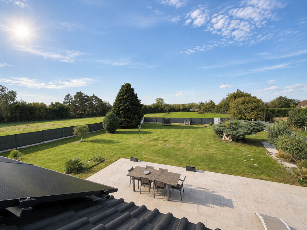 Vente Maison HONFLEUR - MAISON 135 M2 - JARDIN - TERRASSE - DÉPENDANCE - 4 CHAMBRES Honfleur