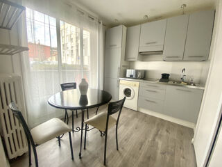  Appartement à louer 2 pièces 31 m²