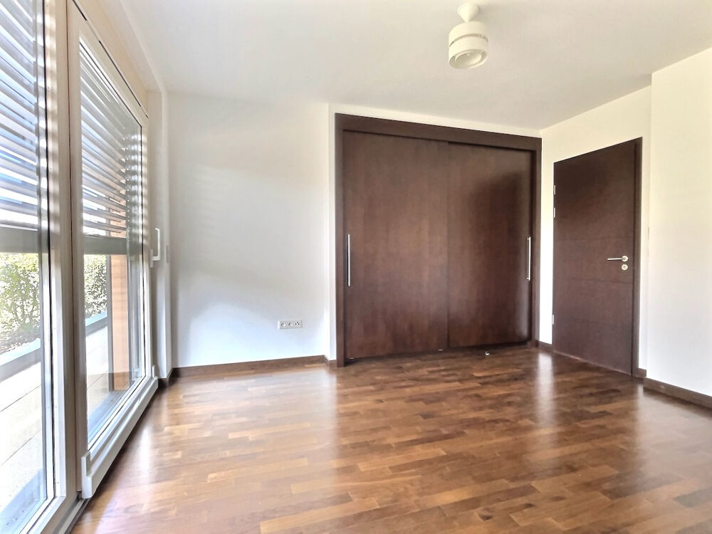 à vendre  Appartement Divonne-les-Bains (01220)