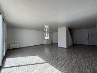  Immeuble à vendre 7 pièces 144 m²