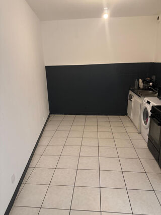  Appartement à louer 2 pièces 45 m²