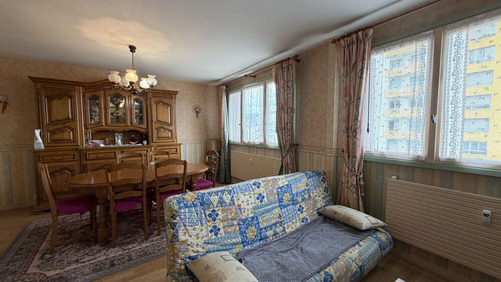 Vente Appartement Appartement à rénover de 67,60 m2 - 2 chambres - Fort potentiel d'investissement - Secteur Bellevue St etienne