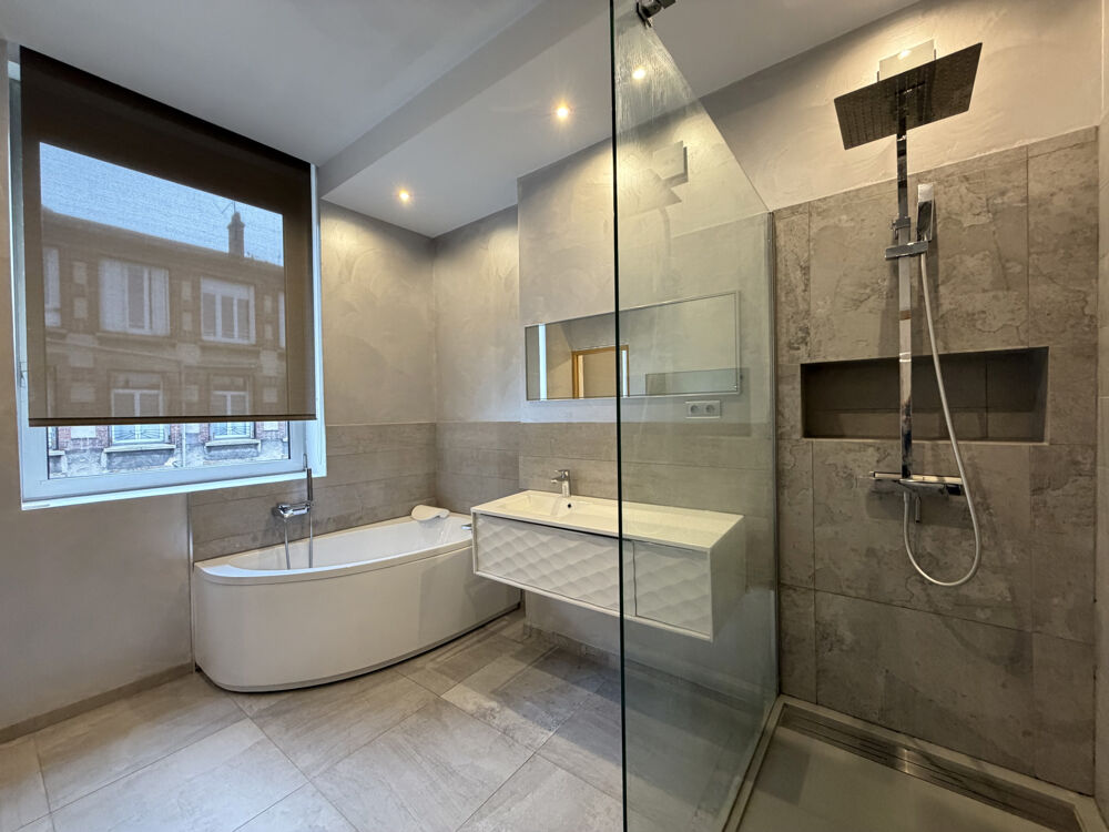Vente Appartement Appartement bourgeois d'exception en duplex - 252m2 -Emplacement privilégié St etienne