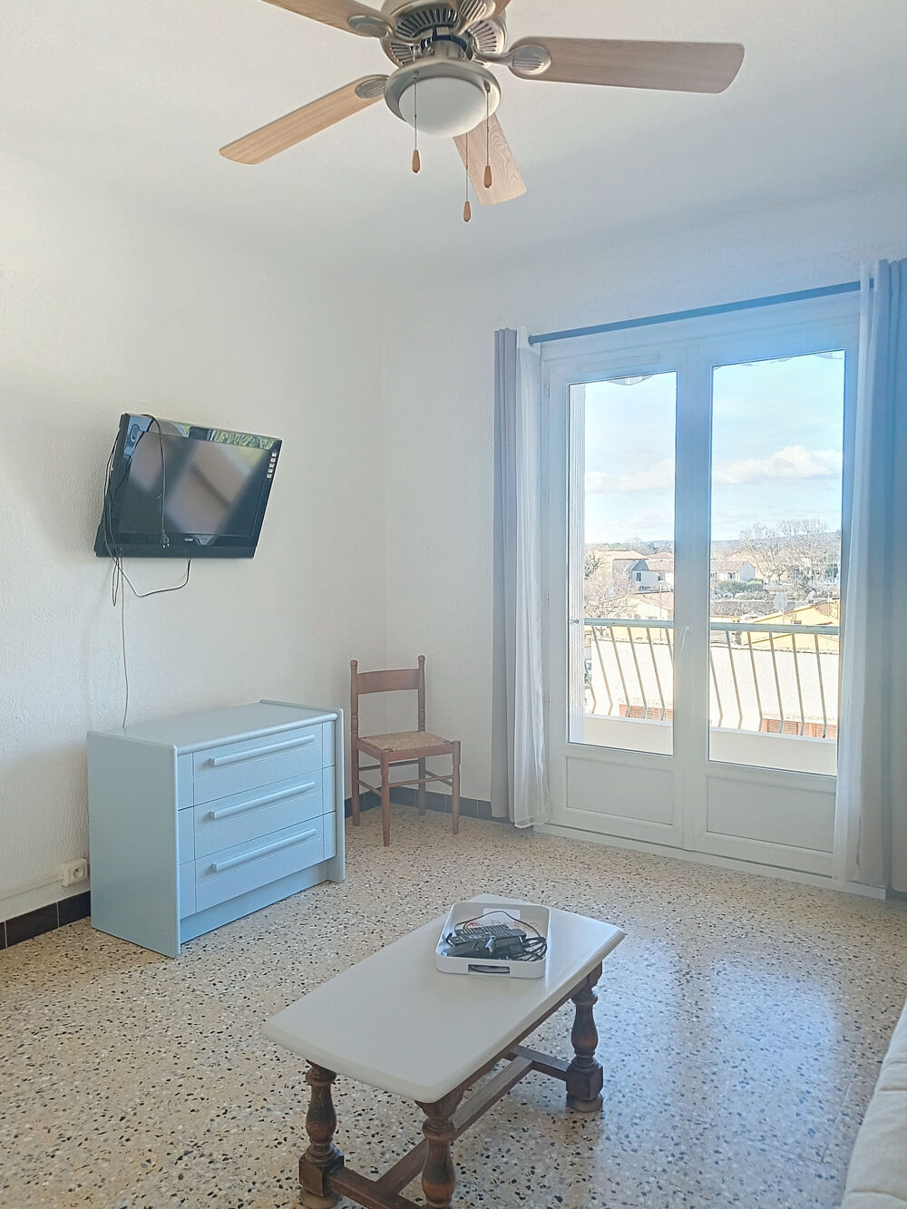 A LOUER APPARTEMENT MEUBLE RESIDENCE SECURISEE SUR PIERRELATTE