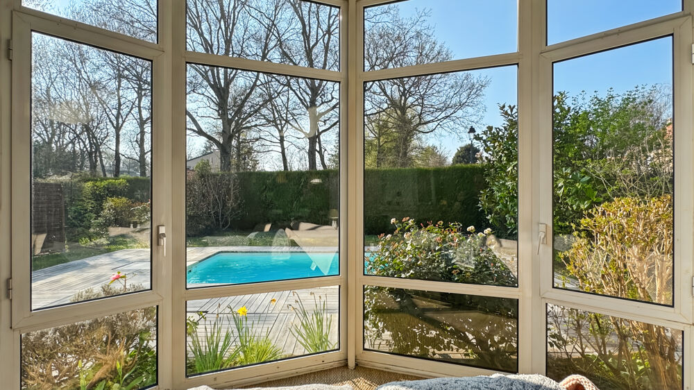 Vente Maison MAISON FAMILIALE CONTEMPORAINE DE 180M2 PROCHE ECOLES ET TRANSPORTS - FEUCHEROLLES Feucherolles