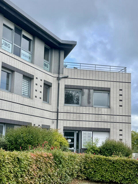BUREAUX A LOUER MAGNY LE HONGRE 1995 77700 Magny le hongre