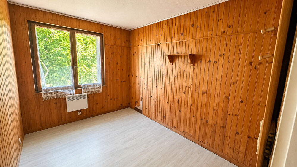Vente Maison Maison de plain-pied d'environ 100 m2 avec sous-sol total, combles aménageables et terrain de 1 000 m2 Rosny sur seine