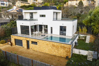  Maison � vendre 8 pi�ces 182 m�