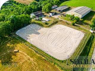  Maison � vendre 5 pi�ces 275 m�