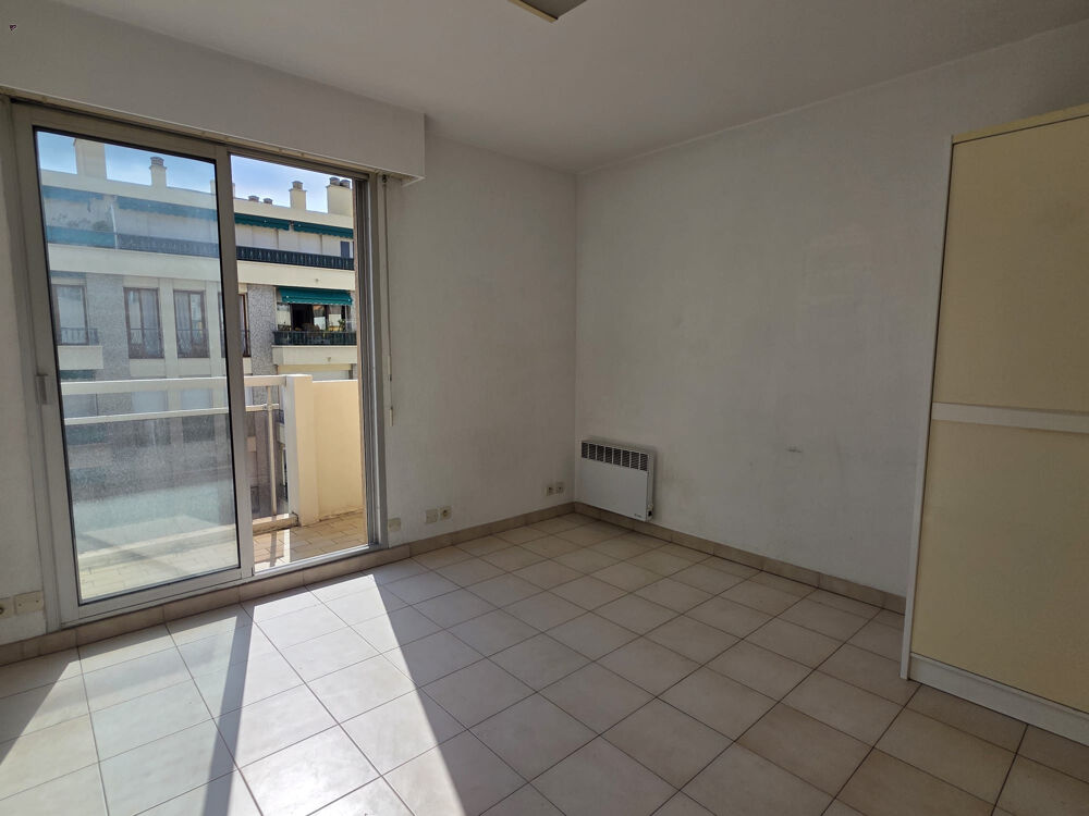 Vente Appartement 135 000 € - OPPORTUNITÉ RARE À NICE   QUARTIER LIBÉRATION Nice
