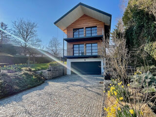  Propri�t�/ch�teau � vendre 8 pi�ces 246 m�