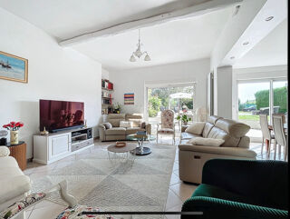  Maison � vendre 7 pi�ces 218 m�