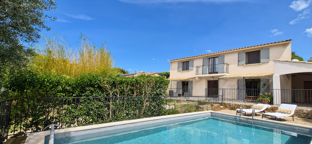 A seulement 4 km d'Uzès