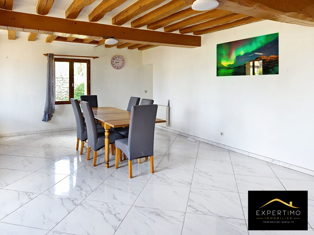Vente Maison Maison ancienne de 102 m2 2/3 chambres en partie rénovée recemment Le plessis hebert
