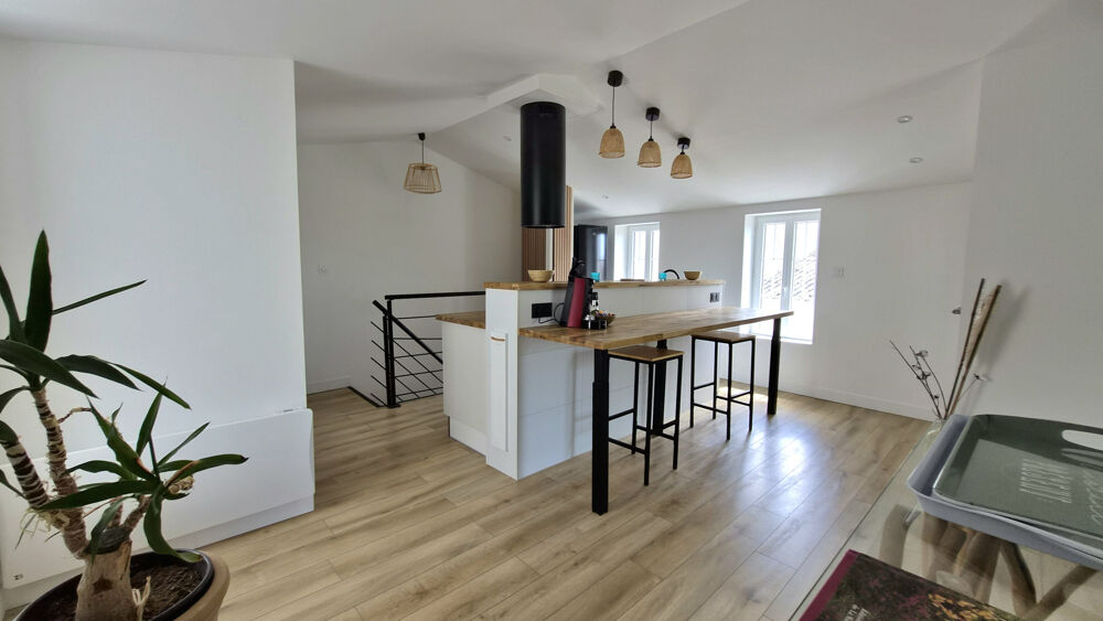 Maison rénovée avec terrasse et vue partielle mer à Châtelaillon-Plage  à 50 m de locéan