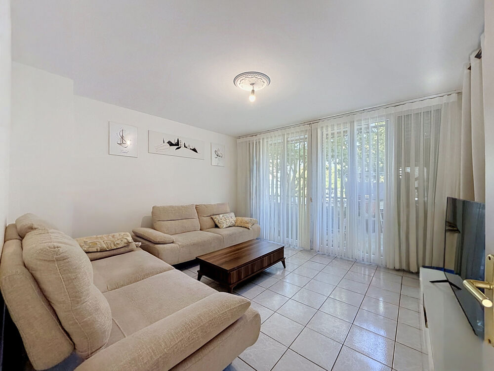 Vente Appartement Saint-Priest   Appartement T4 lumineux avec parking et cave St priest