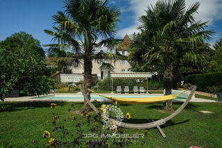  Propri�t�/ch�teau � vendre 15 + pi�ces 445 m�