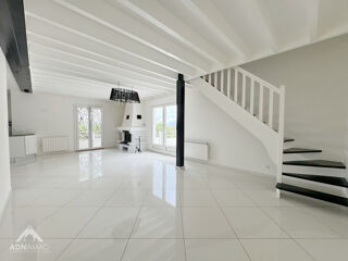  Maison  vendre 5 pices 204 m